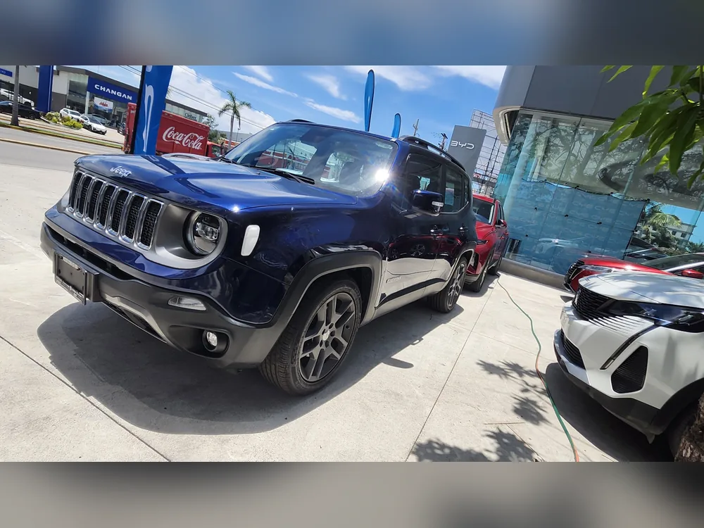 Jeep Renegade 2020 Limited seminuevo en BYD Tampico